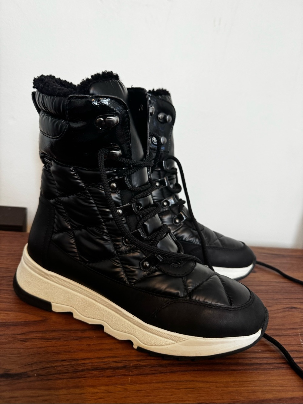 Geox Black Quilted Lace-Up Winter Boots with White Sole
